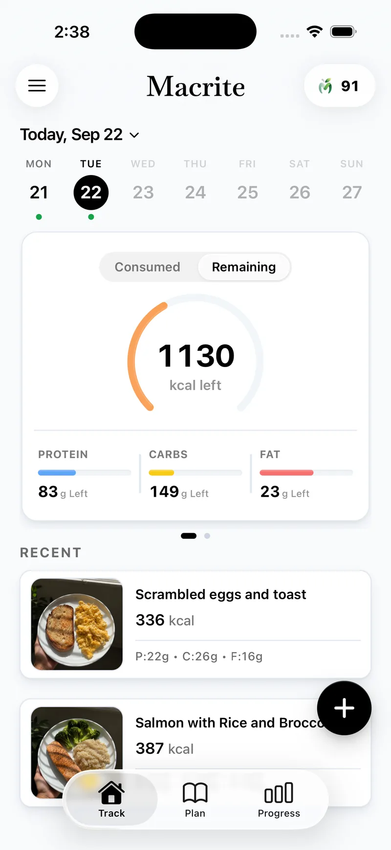 Macrite's Track screen with the calorie ring and recent meals